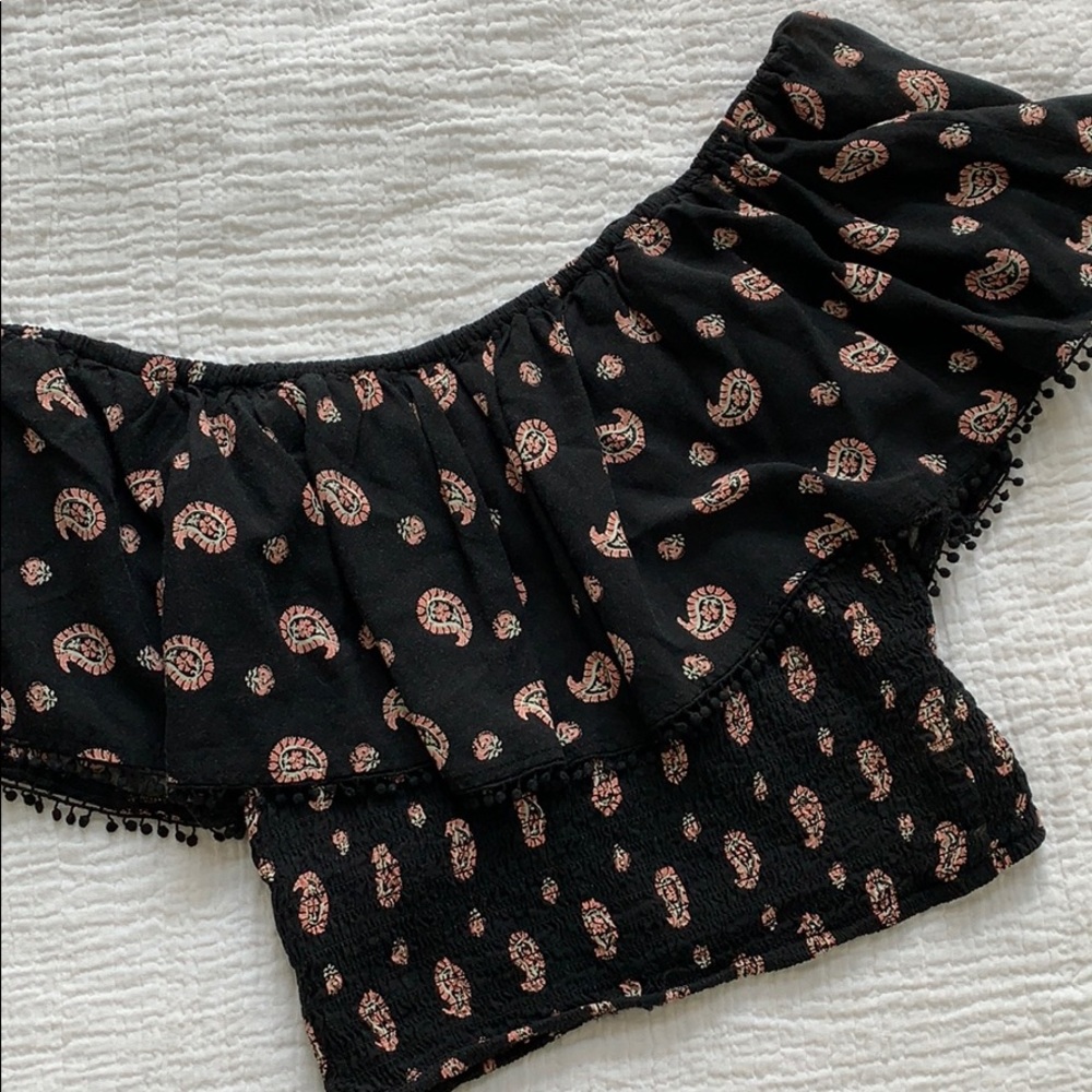 Off the Shoulder Crop Top